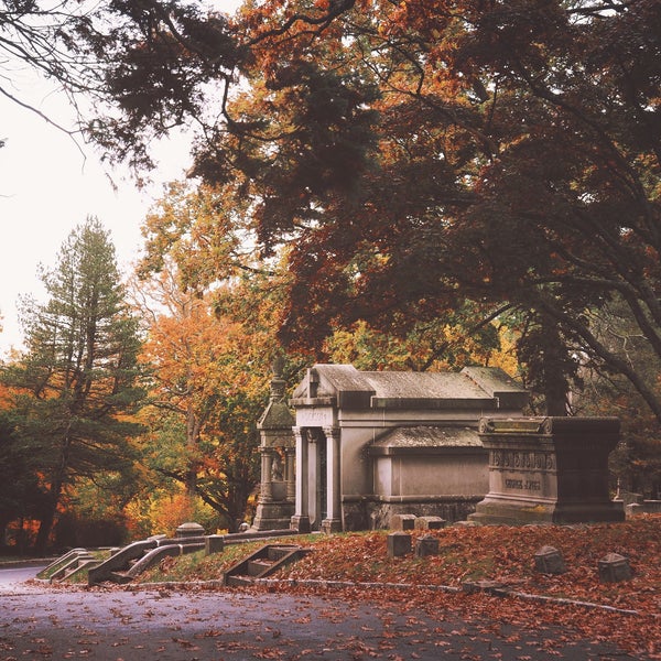 Photo taken at Sleepy Hollow Cemetery by Heather M. on 10/29/2020