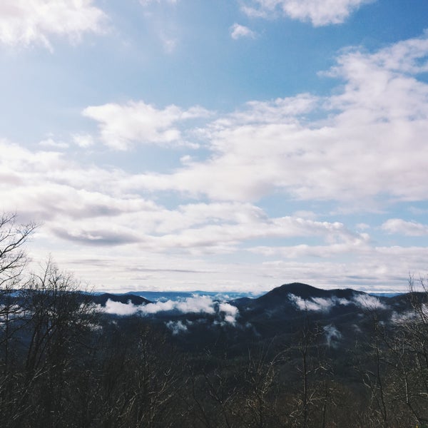 Big Walker Country Store Arts and Crafts Store