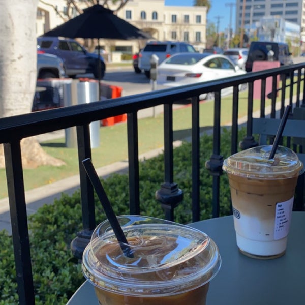 Alfred Coffee & Kitchen Coffee Shop in Los Angeles