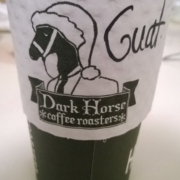Foto tirada no(a) Dark Horse Coffee Roasters por Delta O. em 12/28/2016