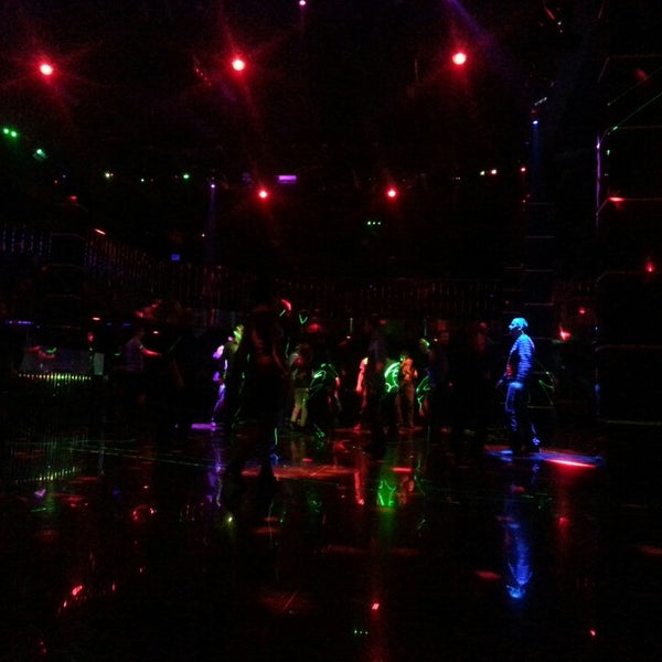 Сказка о громком барабане иллюстрации к сказке. Песню барам бам барам. Бам бам бам песня. Песню барам бам барам. Песню барам бам барам.