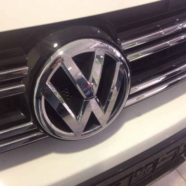 Foto tomada en Volkswagen Автоцентр Россо Моторс  por Grigory Y. el 11/13/2014