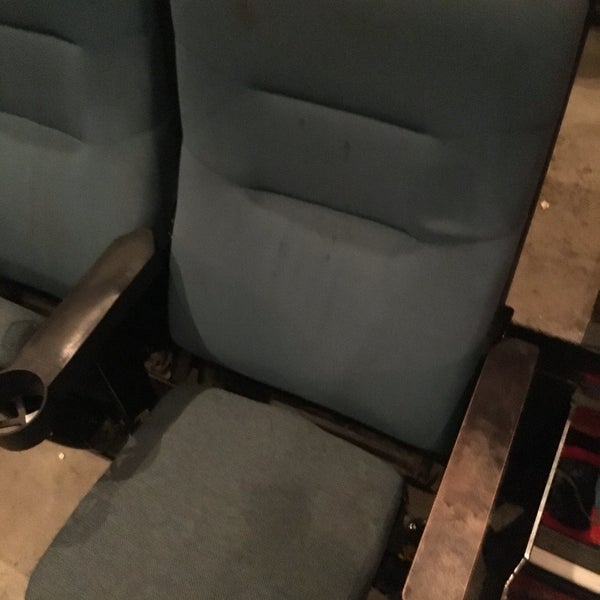 Hood River Cinemas 8 tips from 170 visitors