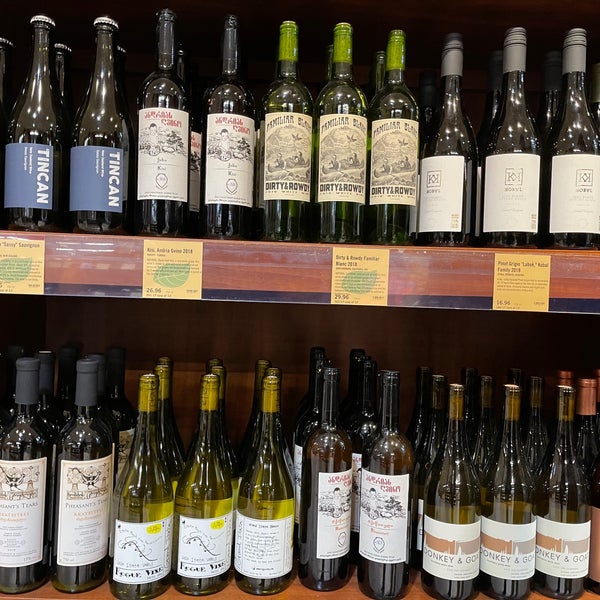 Photo taken at Astor Wines &amp; Spirits by Alex O. on 4/11/2021