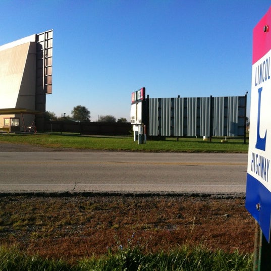 Van-Del drive-in theater - 4 tips from 148 visitors Van-Del drive-in theater - 4 tips from 148 visitors