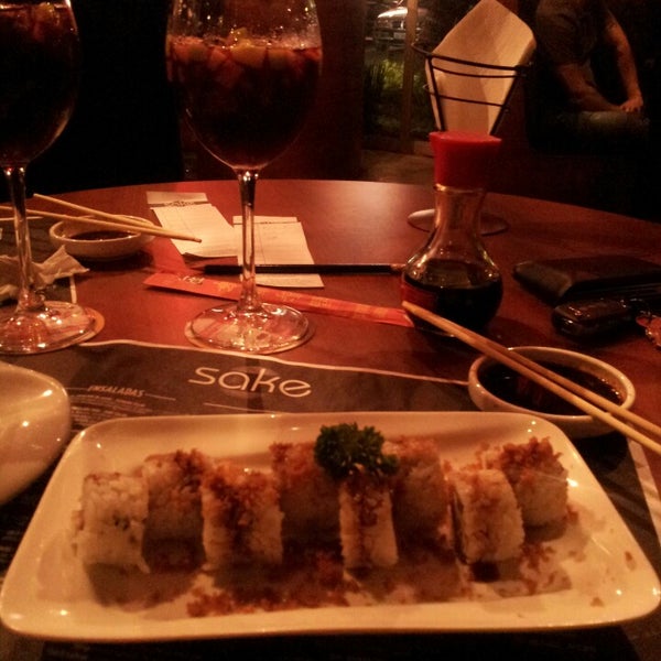 Photo taken at Sake Restaurante by Melvin B. on 3/17/2013
