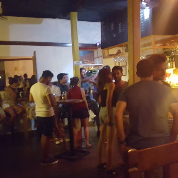 8/25/2017 tarihinde Burçin D.ziyaretçi tarafından Fırt Bar'de çekilen fotoğraf