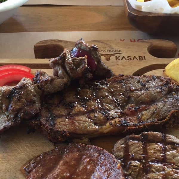 Foto tomada en Şehir Kasabı &amp; Steak House  por Emre el 7/26/2016