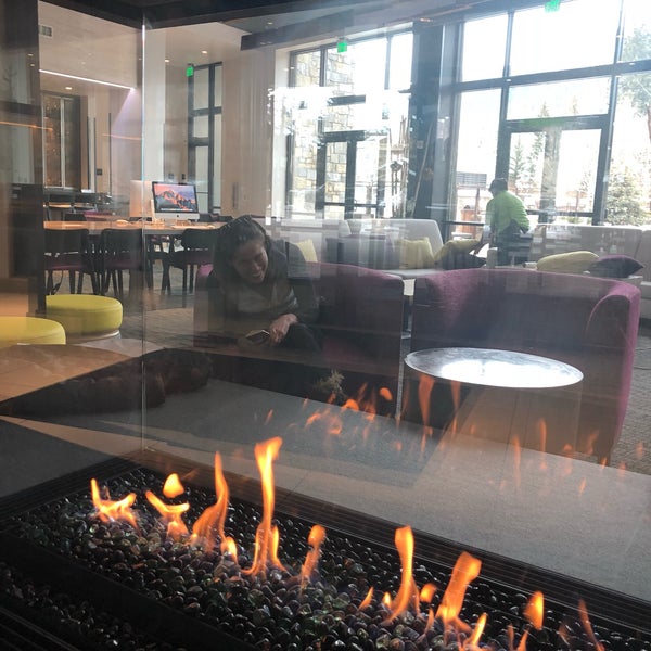 New hotel downtown Ketchum- makes your ski weekend so seamless: In hotel rentals, shuttle service to mountain and in town attractions, fabulous breakfast, discounts to Zenergy Spa, happy hours & more