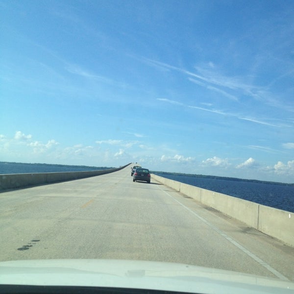 Sound bridge. Sound bridge