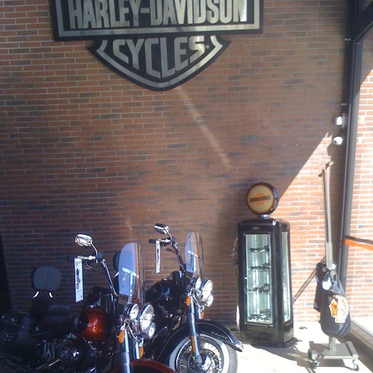 7/6/2013にJaffer D.がBrasília Harley-Davidsonで撮った写真