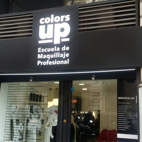 Photo prise au Colors-Up Escuela de Maquillaje par Pilar R. le3/14/2018