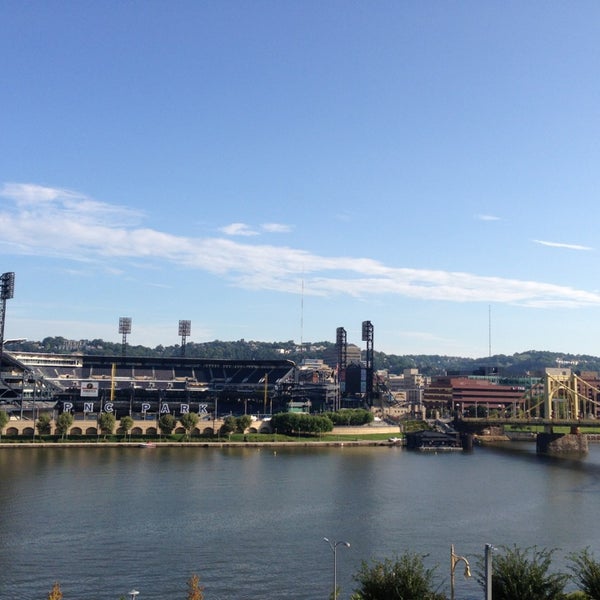 Photos At Ft Duquesne Stanwix St Garage Parking In Pittsburgh
