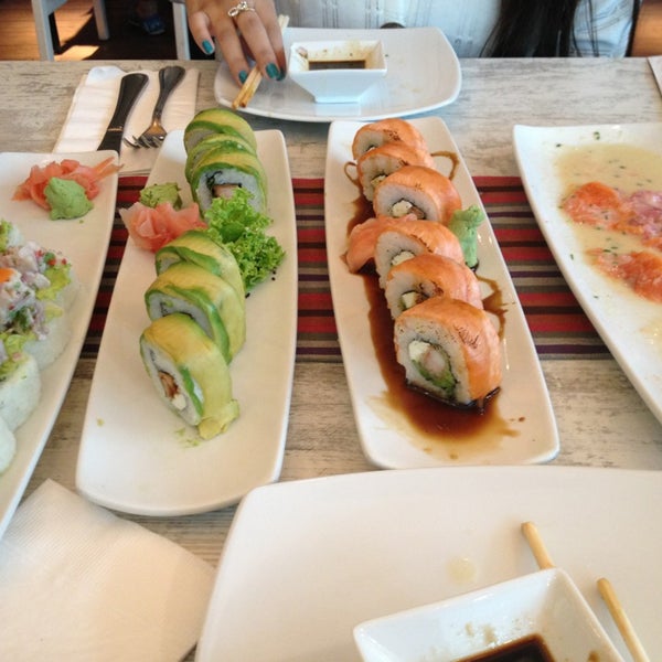 Photo taken at Senz Nikkei Restaurant by Karin on 3/30/2013