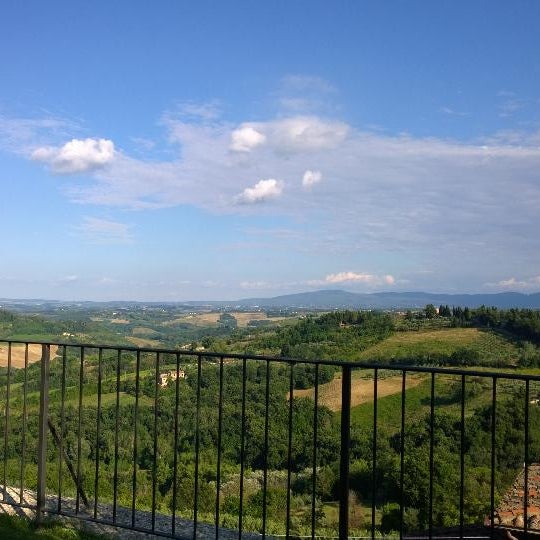 7/23/2014 tarihinde Zarah-Jayne F.ziyaretçi tarafından Le Vecchie Mura'de çekilen fotoğraf