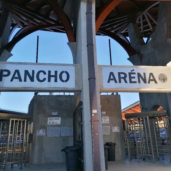 Photo taken at Pancho Aréna by Lilla 💻📱🎭 H. on 1/22/2022