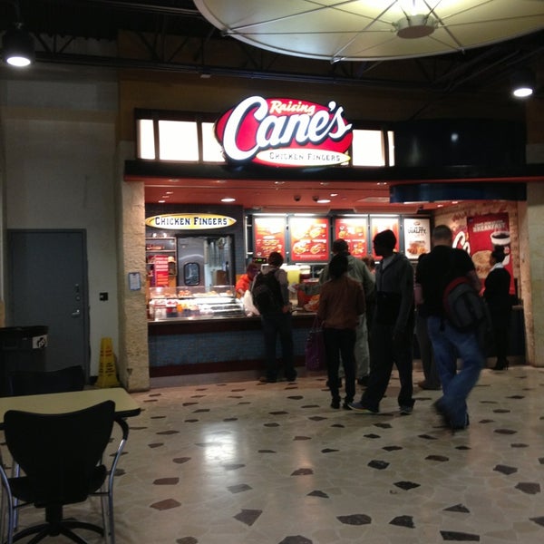 Photo taken at Raising Cane&#39;s Chicken Fingers by Liza H. on 2/23/2013