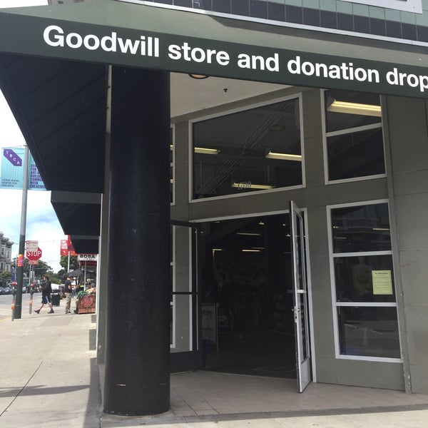 Goodwill Thrift Vintage Store In Haight Ashbury