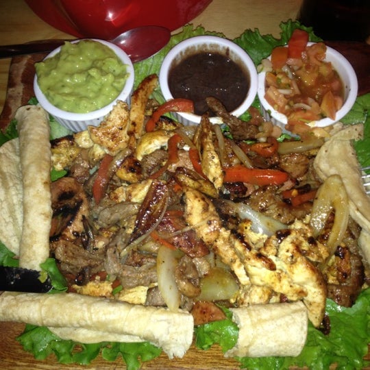 Bar Restaurante El Ranchito Restaurante latinoamericano en Tibás