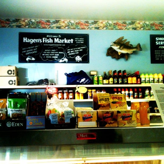 9/29/2012 tarihinde S H.ziyaretçi tarafından Hagen&#39;s Fish Market'de çekilen fotoğraf