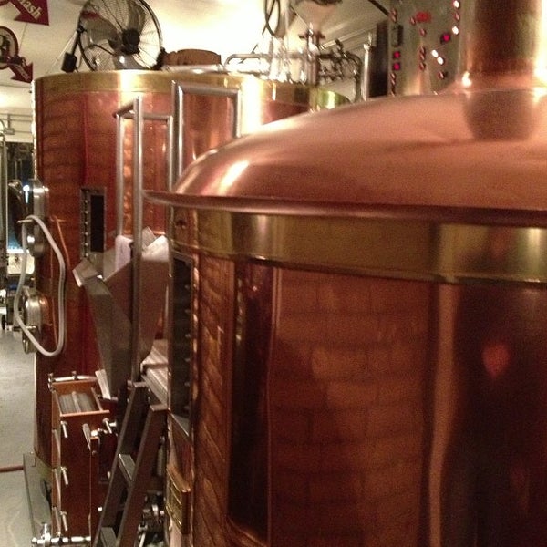 Photo taken at Pug Ryan&#39;s Brewery by Carlos G. on 12/23/2012