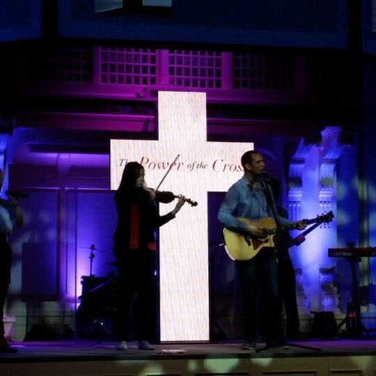4/19/2014にDave J.がCoastal Churchで撮った写真