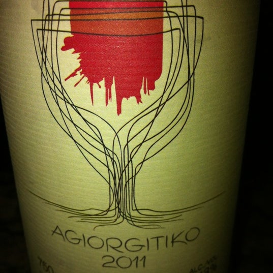 The owners are great hosts, with good recommendations...try some of the great Greek [Red] wines like "Agiorgitiko" too!