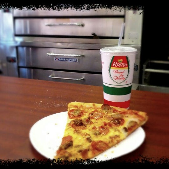 11/9/2012 tarihinde Darin C.ziyaretçi tarafından Tony&#39;s Pizzeria &amp; Ristorante'de çekilen fotoğraf