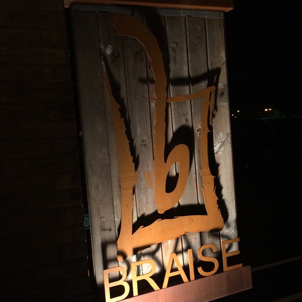 Foto diambil di Braise Restaurant &amp; Culinary School oleh Marcia V. pada 9/27/2014