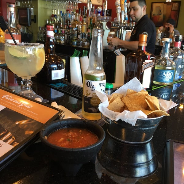 Снимок сделан в Sammy&#39;s Mexican Grill пользователем Steve S. 7/27/2017