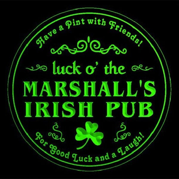 Das Foto wurde bei Marshall&#39;s Irish Pub von Marshalls I. am 10/24/2012 aufgenommen