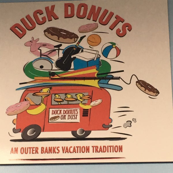รูปภาพถ่ายที่ Duck Donuts โดย Ken S. เมื่อ 11/4/2015