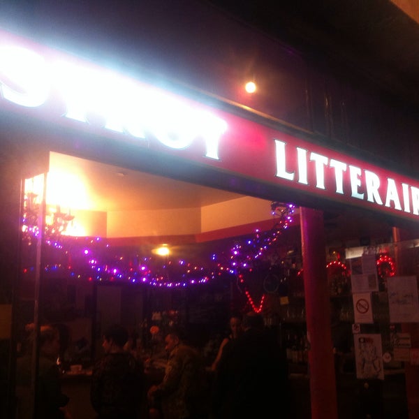 Les Cascades Bar in Belleville