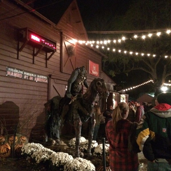 Photo taken at Headless Horseman Haunted Attractions by M on 10/26/2014