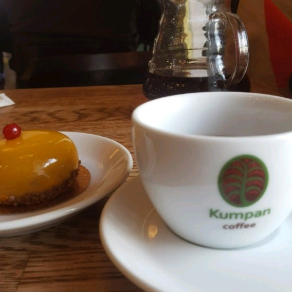 4/13/2017 tarihinde inspector c.ziyaretçi tarafından Kumpan Cafe'de çekilen fotoğraf