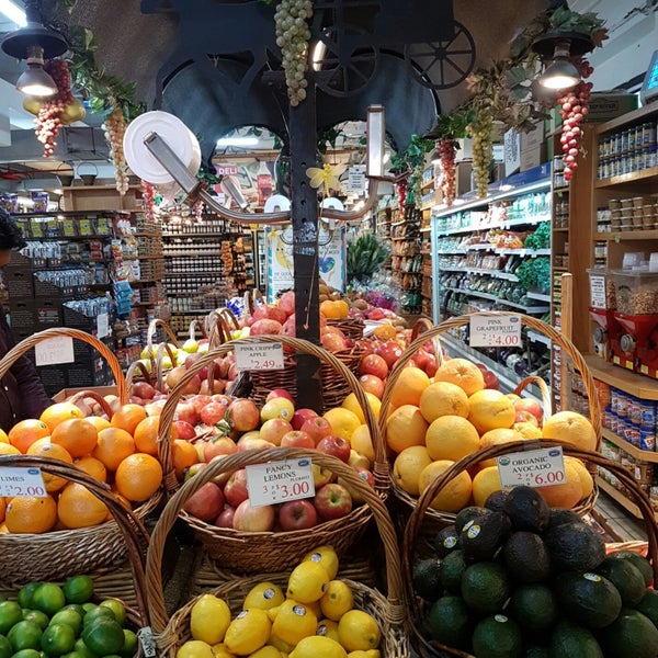 Foto tomada en Amish Market Tribeca  por inspector c. el 5/16/2019