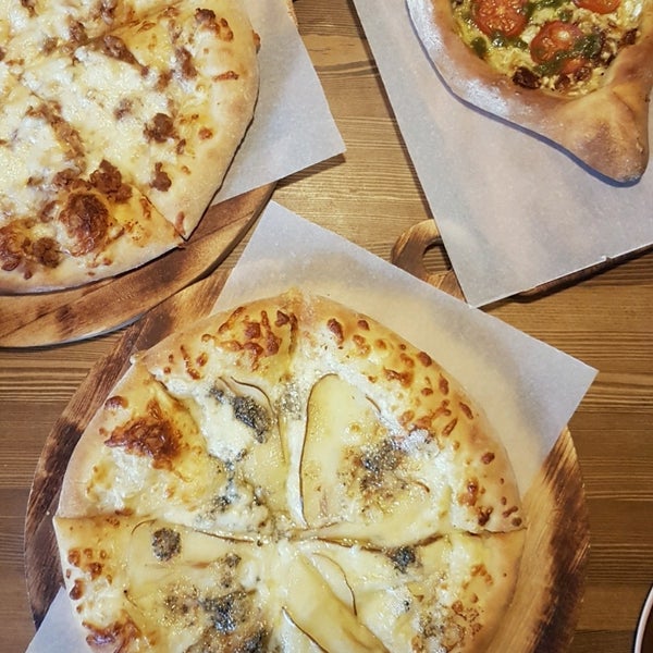 Нино меню ижевск. Нино играет в домино ижевск. Кафе нино играет в домино. Нино меню ижевск. Хачапури нино.