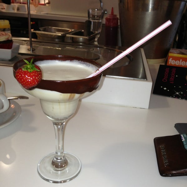 Chocolate Lounge Dessert Shop in Edinburgh