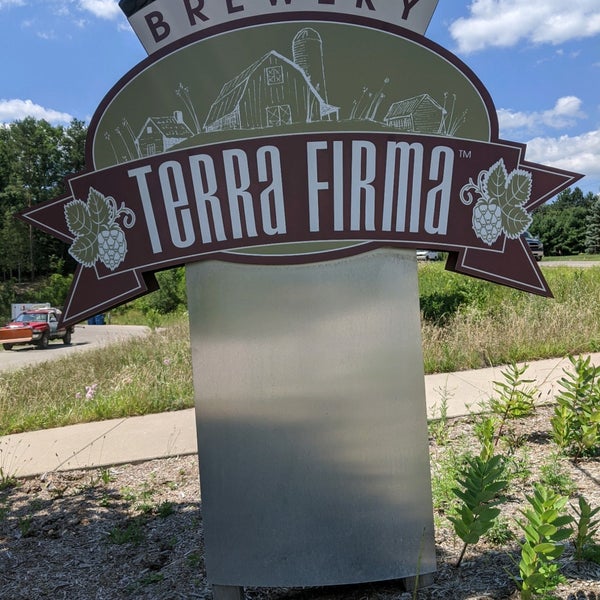 8/14/2020 tarihinde Alex M.ziyaretçi tarafından Brewery Terra Firma'de çekilen fotoğraf