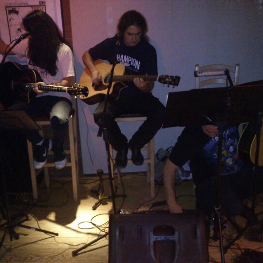 10/20/2012にKonstantinos K.がThe Edge Rock Cafeで撮った写真
