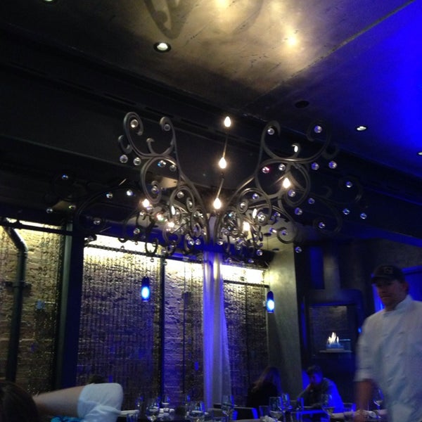 4/10/2014 tarihinde Andres B.ziyaretçi tarafından Silver Restaurant &amp; Lounge'de çekilen fotoğraf