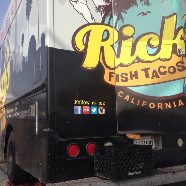 Foto tirada no(a) Ricky&#39;s Fish Tacos por Sandy P. em 2/28/2016