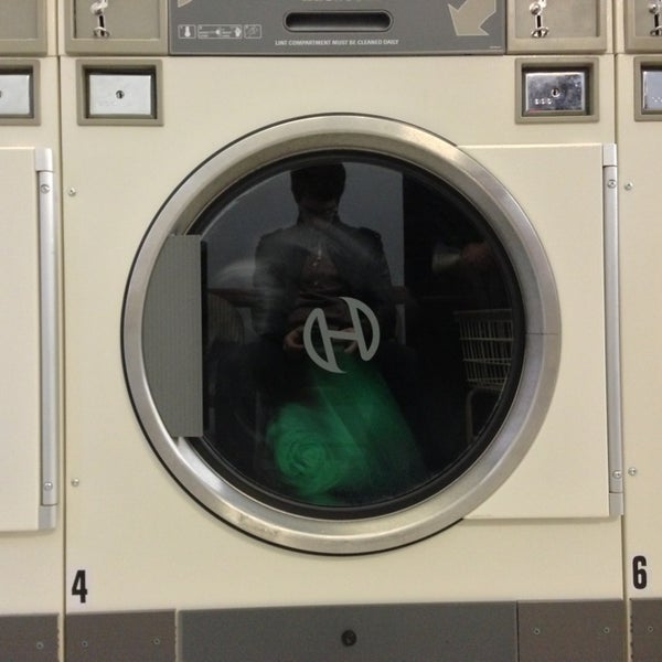 Laundromat Cafè Hell's Kitchen 4 tips