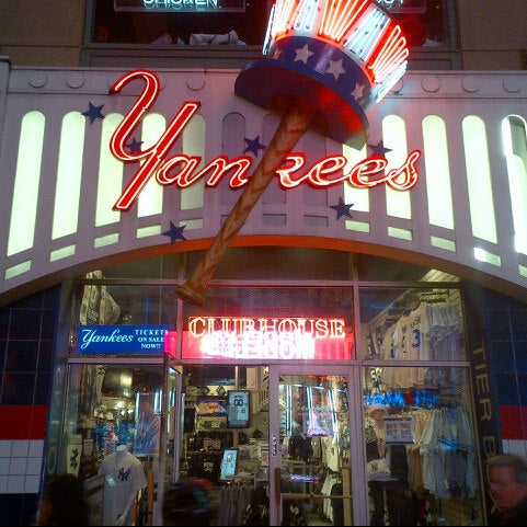 clubhouse yankees
