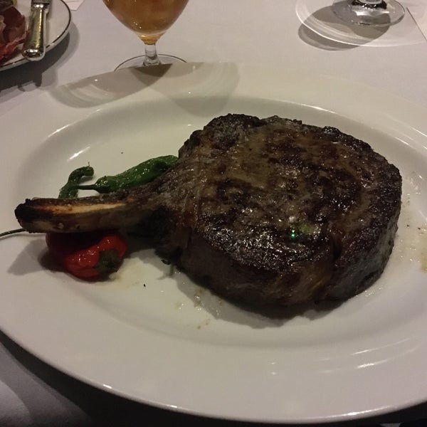 Foto tirada no(a) Prime Steakhouse por Danny C. em 6/15/2020