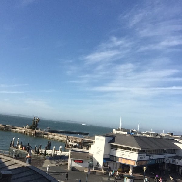 Foto scattata a Radisson Hotel Fisherman&#39;s Wharf da Mehmet il 4/29/2015