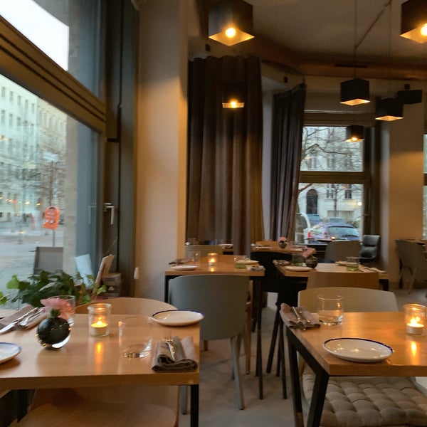3/24/2019 tarihinde Marc M.ziyaretçi tarafından MontRaw Restaurant'de çekilen fotoğraf