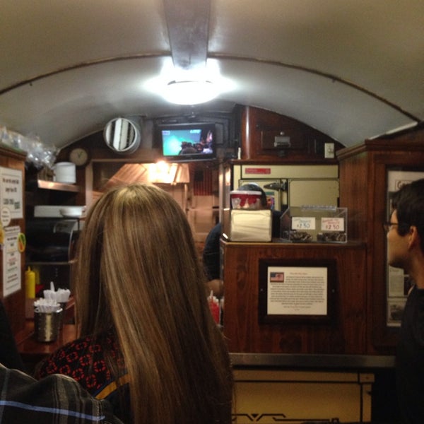 Hiring pm. Best burger. Pm. Бургер видия пирога. Pm lunch.