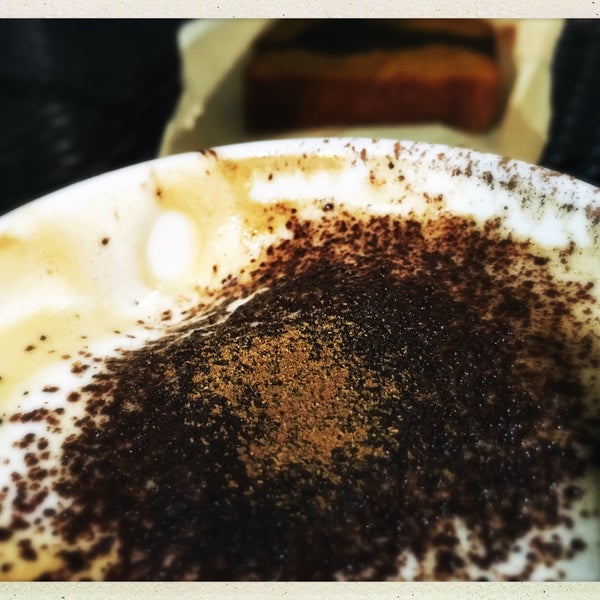 Foto tomada en Peet&#39;s Coffee &amp; Tea  por Arriman el 10/20/2015