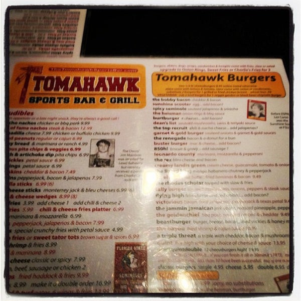 Foto scattata a Tomahawk Sports Bar &amp; Grill da Sunny D. il 11/8/2012